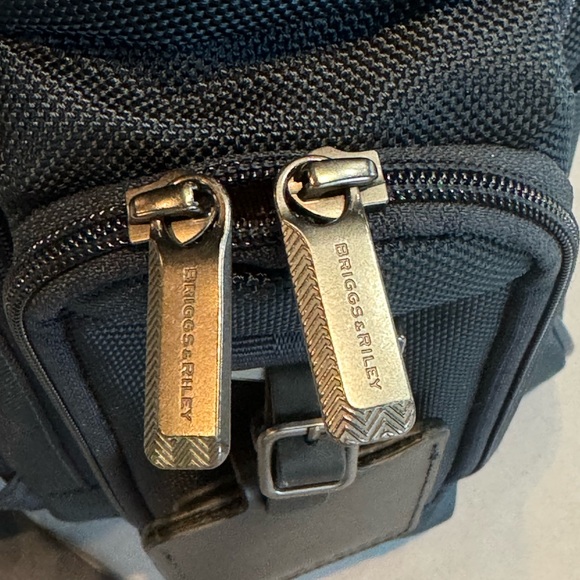 Briggs & Riley Navy/Black Large Cargo Backpack Lifetime Guarantee | NWOT - Picture 7 of 16